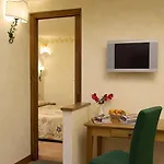 Santa Maria Hotell 3*