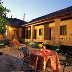 Hotell Santa Maria 3*