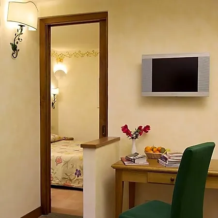 فندق Santa Maria 3*