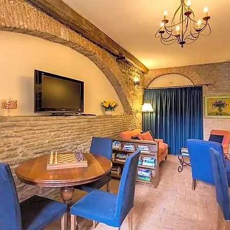 Hotel Santa Maria 3*