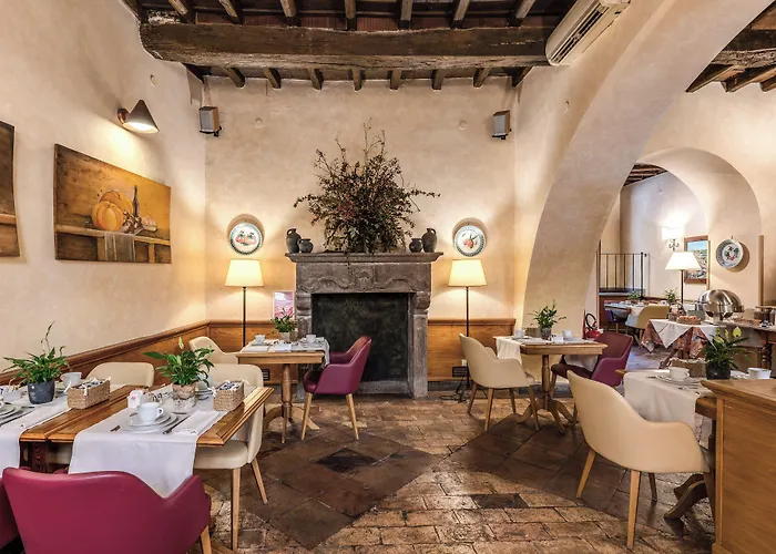 Hotel Santa Maria 3*