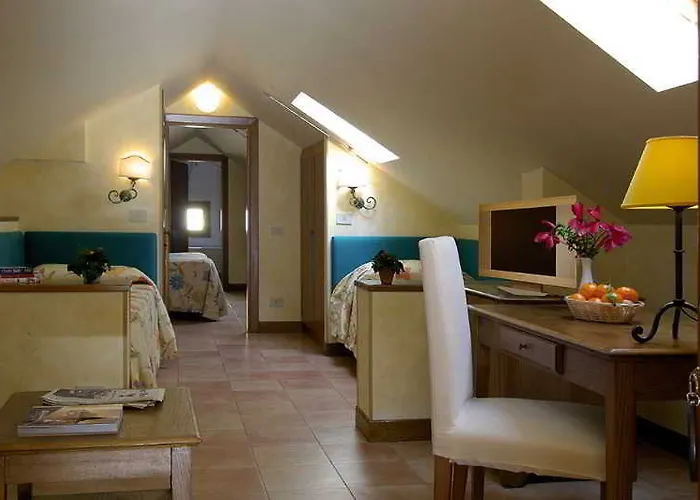 Hotel Santa Maria 3*